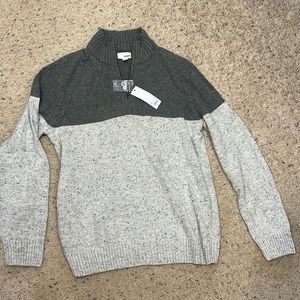 Sonoma grey colorblock men’s XL quarter-zip sweater